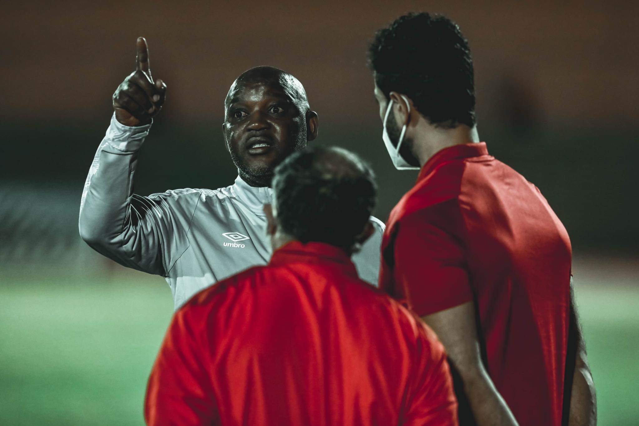 Ù„Ø§Ø¹Ø¨ Ø§Ù„Ø²Ù…Ø§Ù„Ùƒ ÙŠØªØ³Ø¨Ø¨ ÙÙŠ Ø§Ù†Ù‚Ù„Ø§Ø¨ Ø§Ù„ØµÙÙ‚Ø© Ø§Ù„ØµÙŠÙÙŠØ© Ø¹Ù„Ù‰ Ù…ÙˆØ³ÙŠÙ…Ø§Ù†ÙŠ